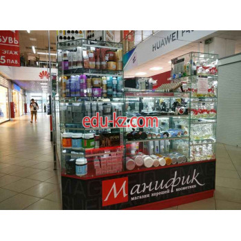 Магазин парфюмерии и косметики Manifik - на портале beautyby.su